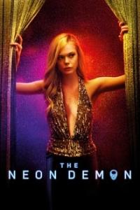 The.Neon.Demon.2016.UHD.BluRay.2160p.DTS-HD.MA.5.1.HEVC.HYBRID.REMUX-FraMeSToR