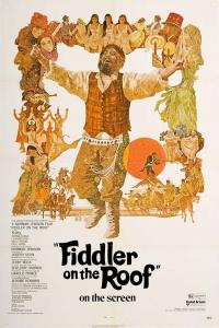 Fiddler on the Roof (1971) + Extras (1080p BluRay x265 HEVC 10bit AAC 7.1 English + Spanish + French + Portuguese + Italian + German r00t) [QxR]